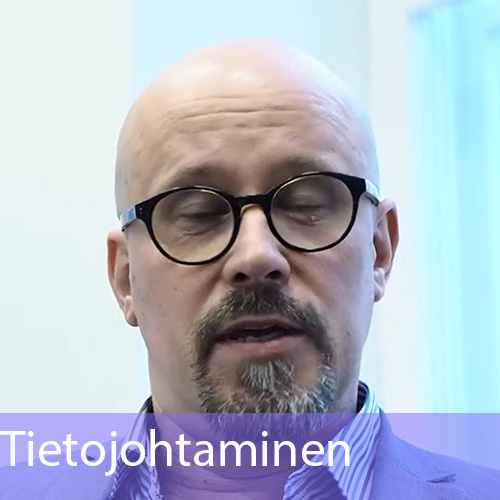 TIETOJOHTAMINEN